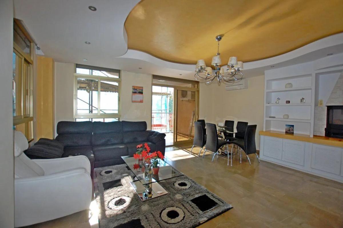 Venta de piso en Calle Casablanca, Torremolinos
photo 1