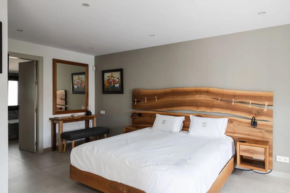 Venta de chalet independiente en Barrio Las Chapas-Alicate Playa, Marbella
photo 3