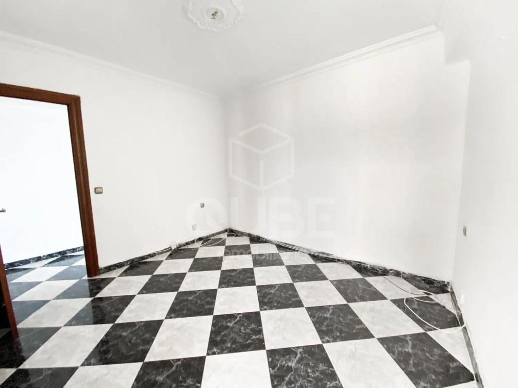 Venta de piso en Calle San Millán, Málaga
photo 3