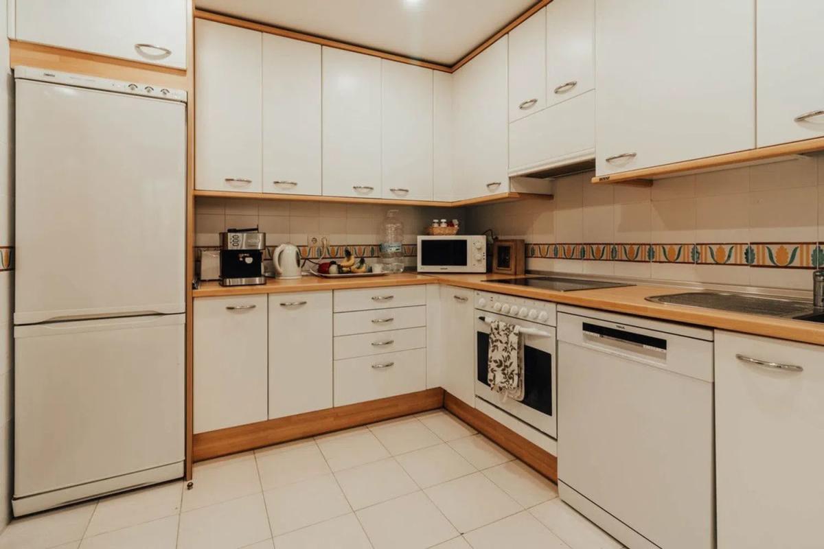Venta de piso en Barrio Villacana - Costalita - Saladillo, Estepona
photo 4