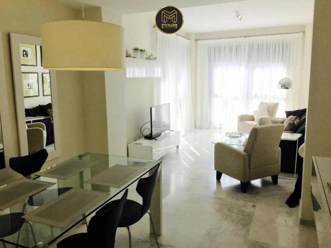 Venta de piso en Barrio Guadalmansa, Estepona
 photo 4