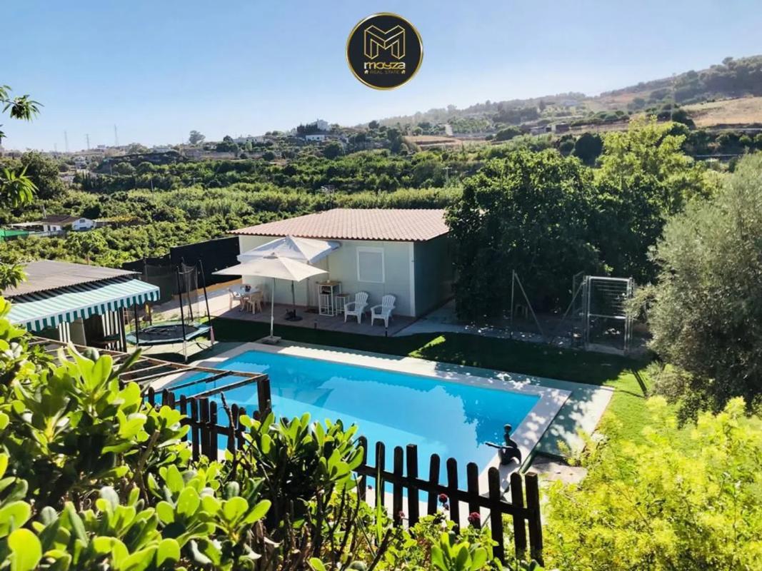 Venta de chalet independiente en Barrio Centro, Estepona
photo 1