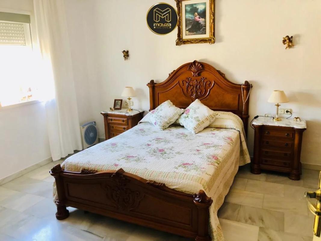 Venta de chalet independiente en Barrio Centro, Estepona
photo 3