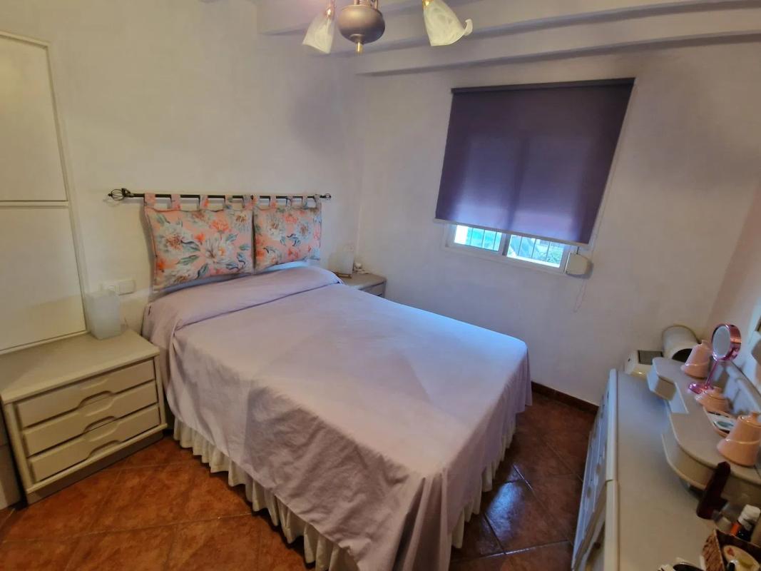 Sprzedaż niezależnego domku jednorodzinnego w , Viñuela photo 3