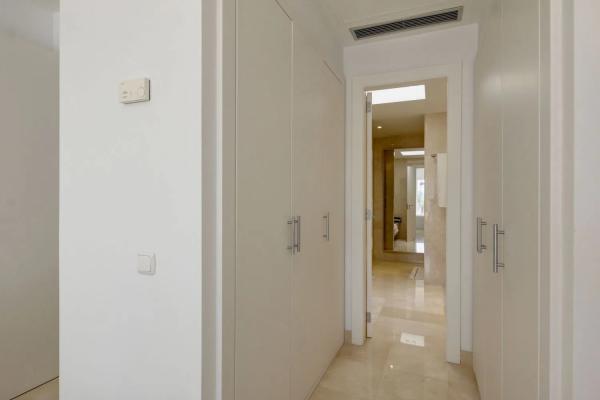 Пентхаус на продажу в  Barrio Punta Plata, Эстепона photo 4