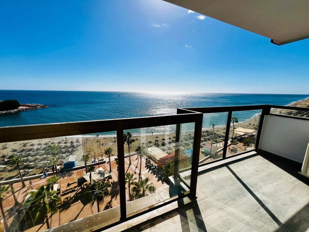 Venta de piso en Paseo Marítimo Rey de España, 30, Fuengirola
photo 1