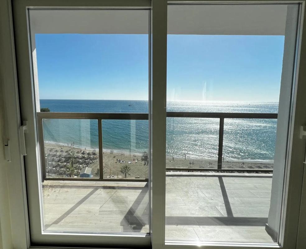 Venta de piso en Paseo Marítimo Rey de España, 30, Fuengirola
photo 2