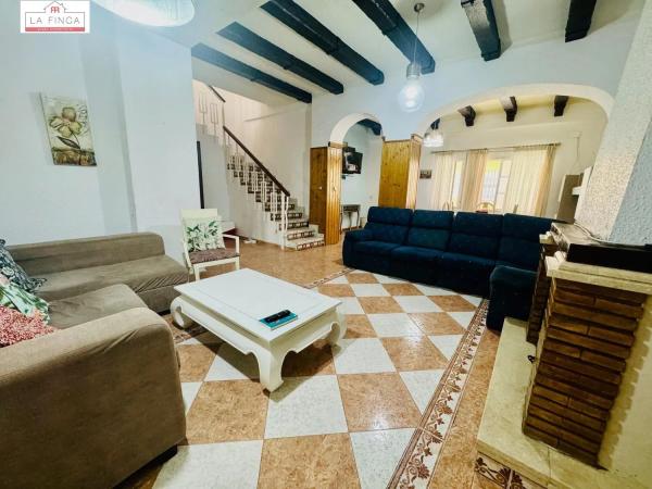 Chalet independiente en venta en  Barrio Olletas - Sierra Blanquilla, Málaga photo 1