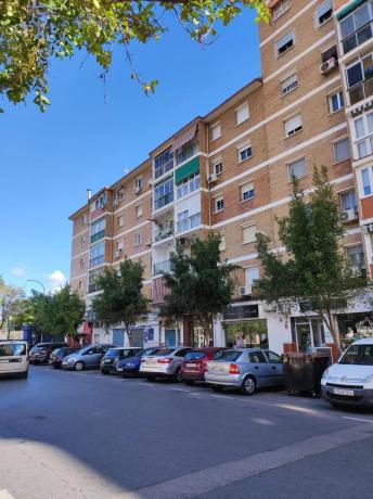 Apartment for sale in  Calle Ildefonso Marzo, Málaga photo 1