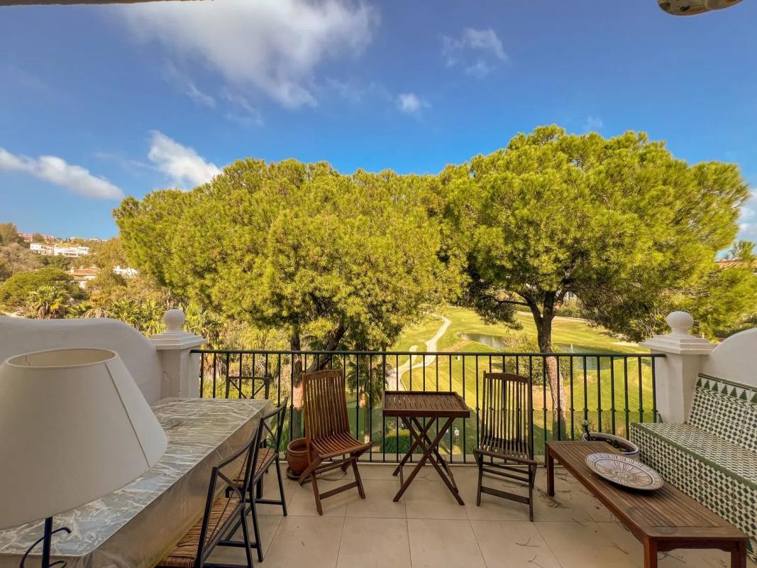 Venta de chalet independiente en Calle Francisco Pizarro, Benahavís
photo 1