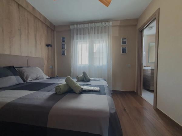 Penthouse na sprzedaż w  Calle Loma de los Riscos, Torremolinos photo 3