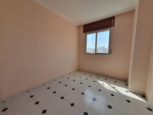 Apartment for sale in Calle Angosta del Carmen, Málaga thumbnail 3