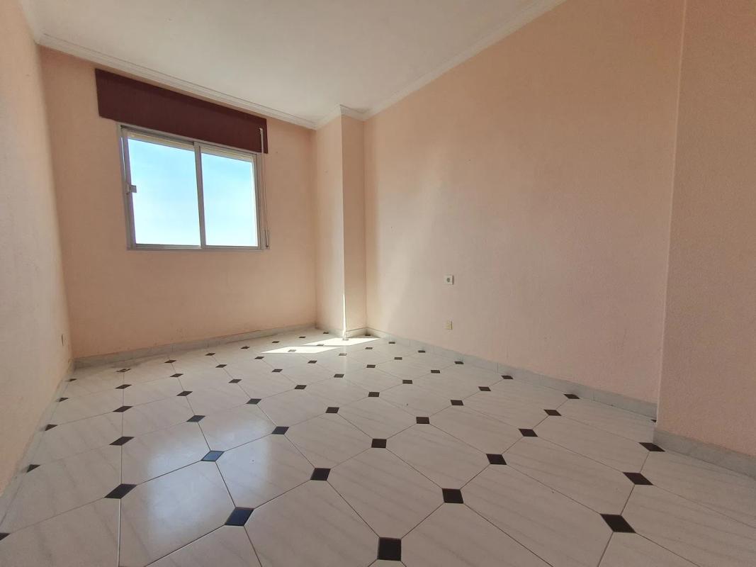 Продажа квартиры на Calle Angosta del Carmen, Малага
 photo 5