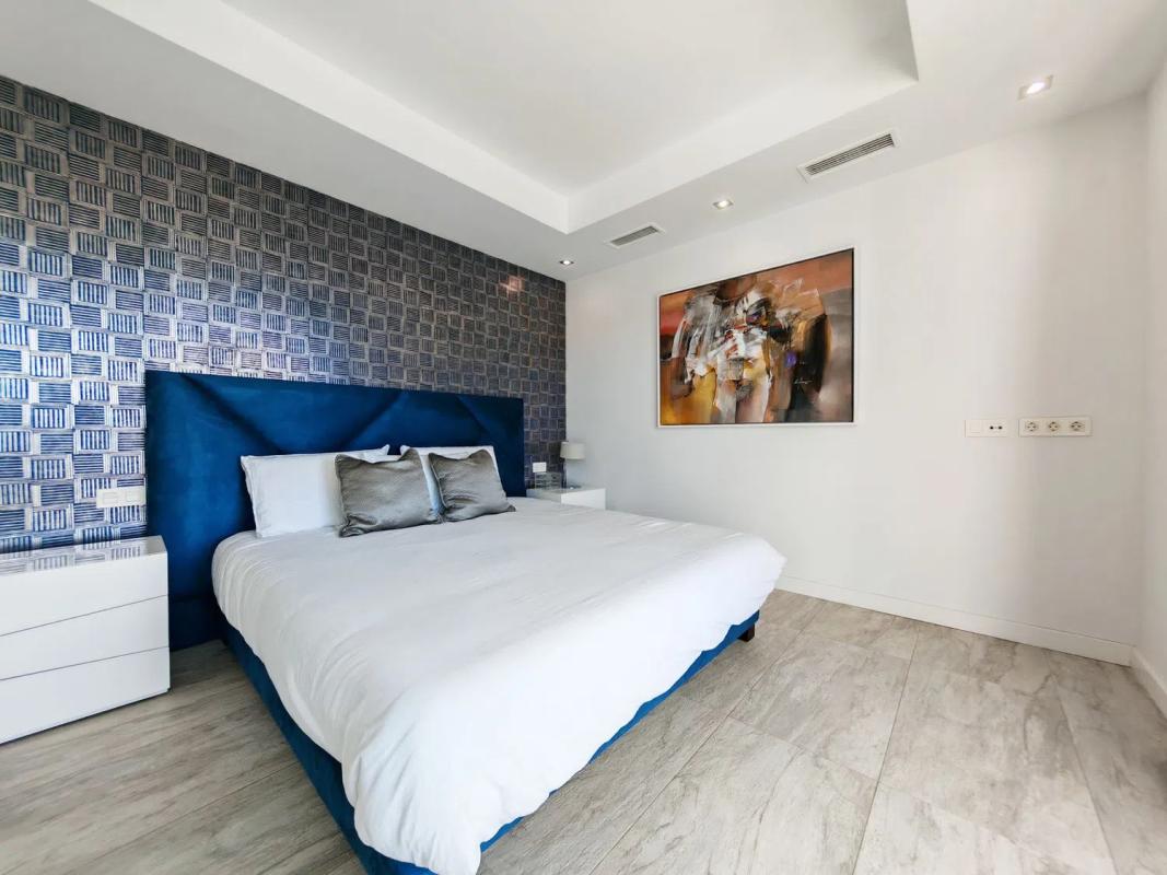 Venta de chalet independiente en Barrio Sierra Blanca, Marbella
 photo 3