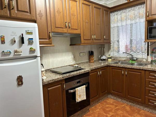 Detached villa for sale in Casco Histórico, Antequera photo 1