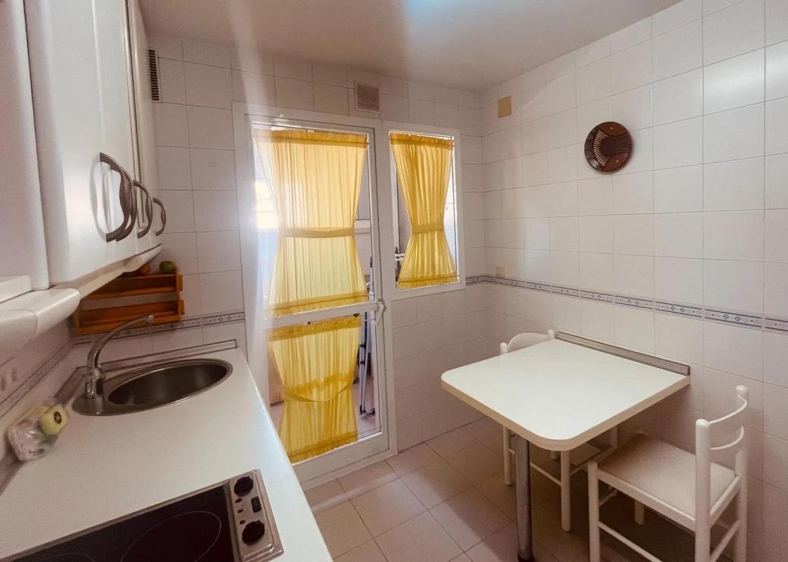 Продажа квартиры на Calle Ciudad de Salou, Торремолинос
photo 2