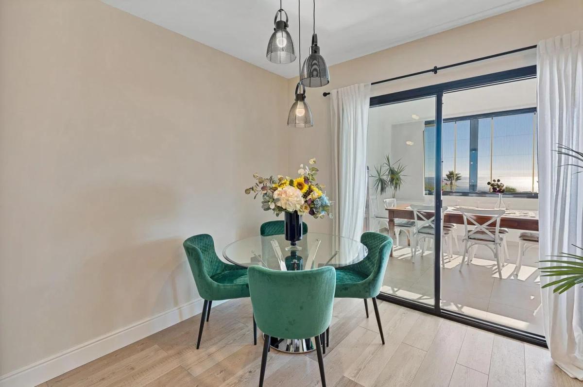 Продажа квартиры на Urbanizacion Altos de Estepona, 1 R, Эстепона
photo 4