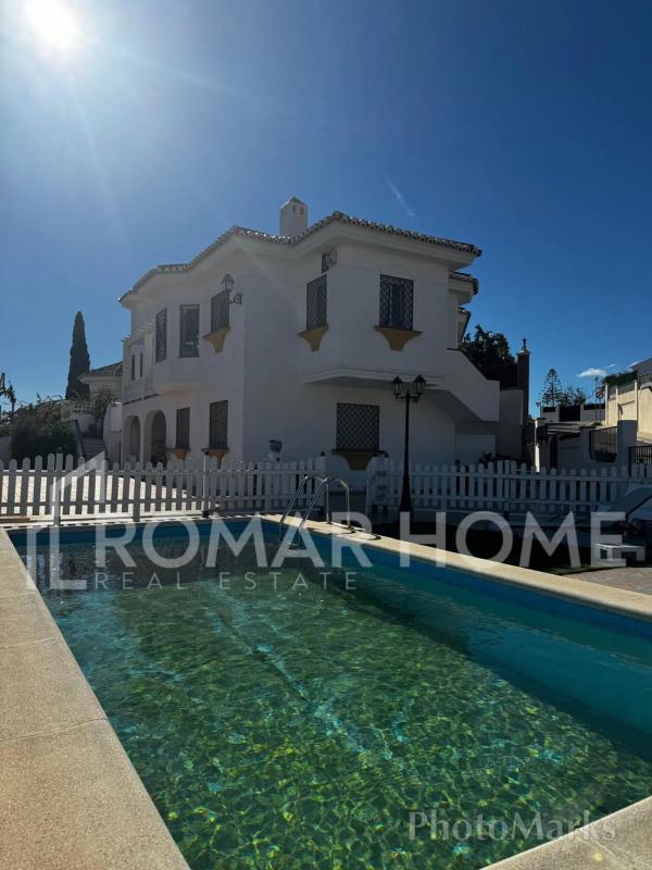 Venta de chalet independiente en Calle Jumilla, Torre del Mar
photo 1