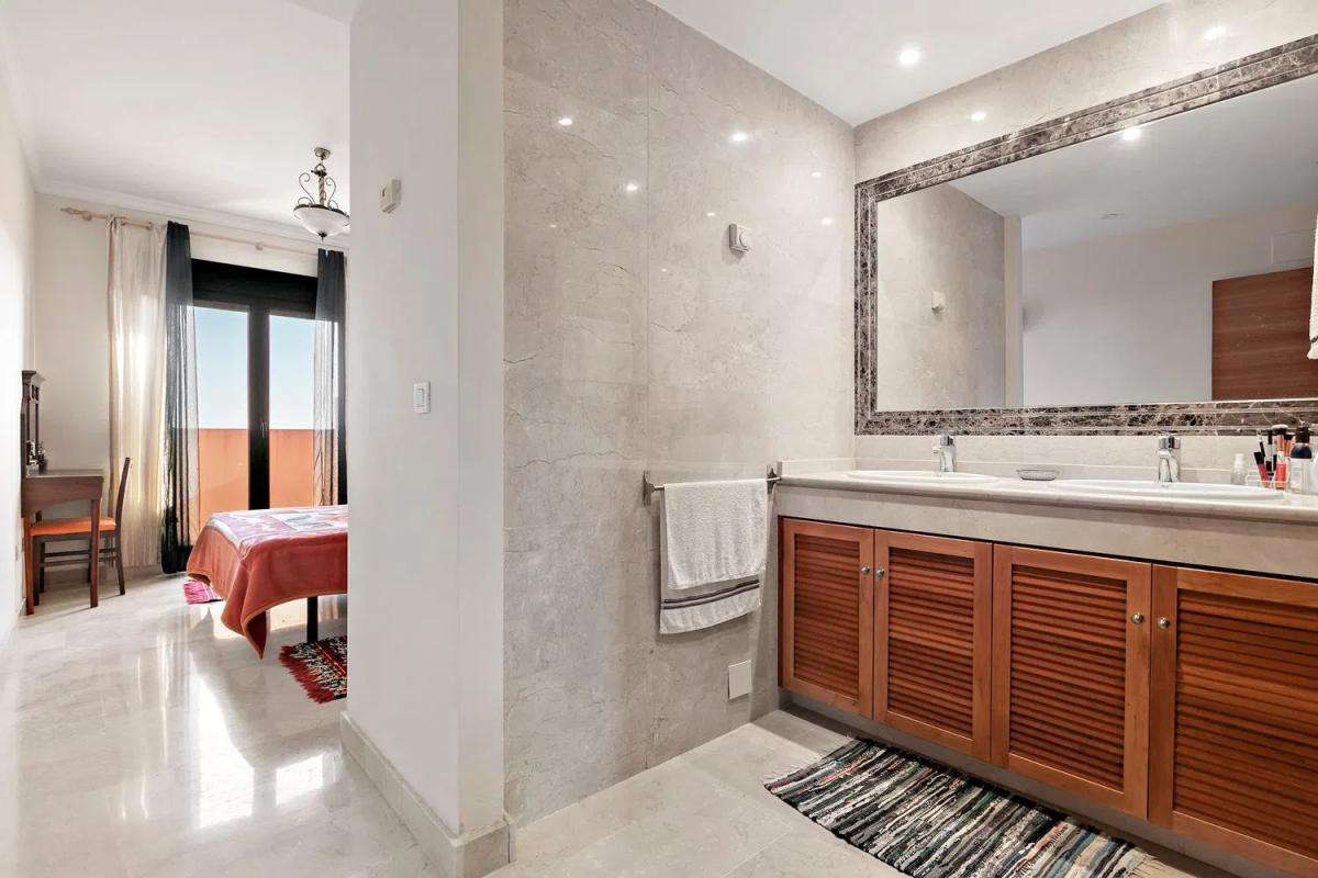 Продажа отдельного шале в C. Isabel Barreto, Эстепона photo 4