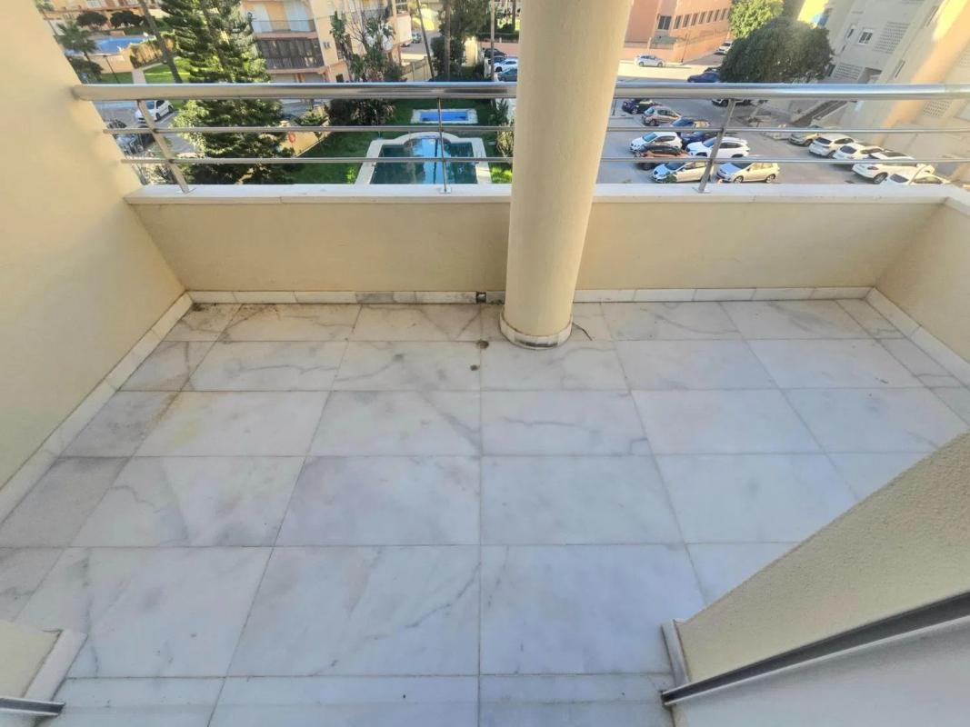 Sale of apartment in Barrio Playamar - Benyamina, Torremolinos
photo 5