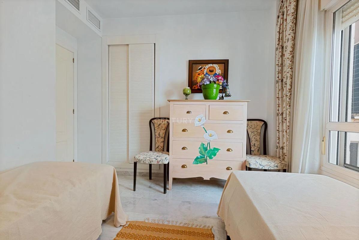 Penthouse sale in  Avenida Juan Vargas, 430, Marbella photo 4