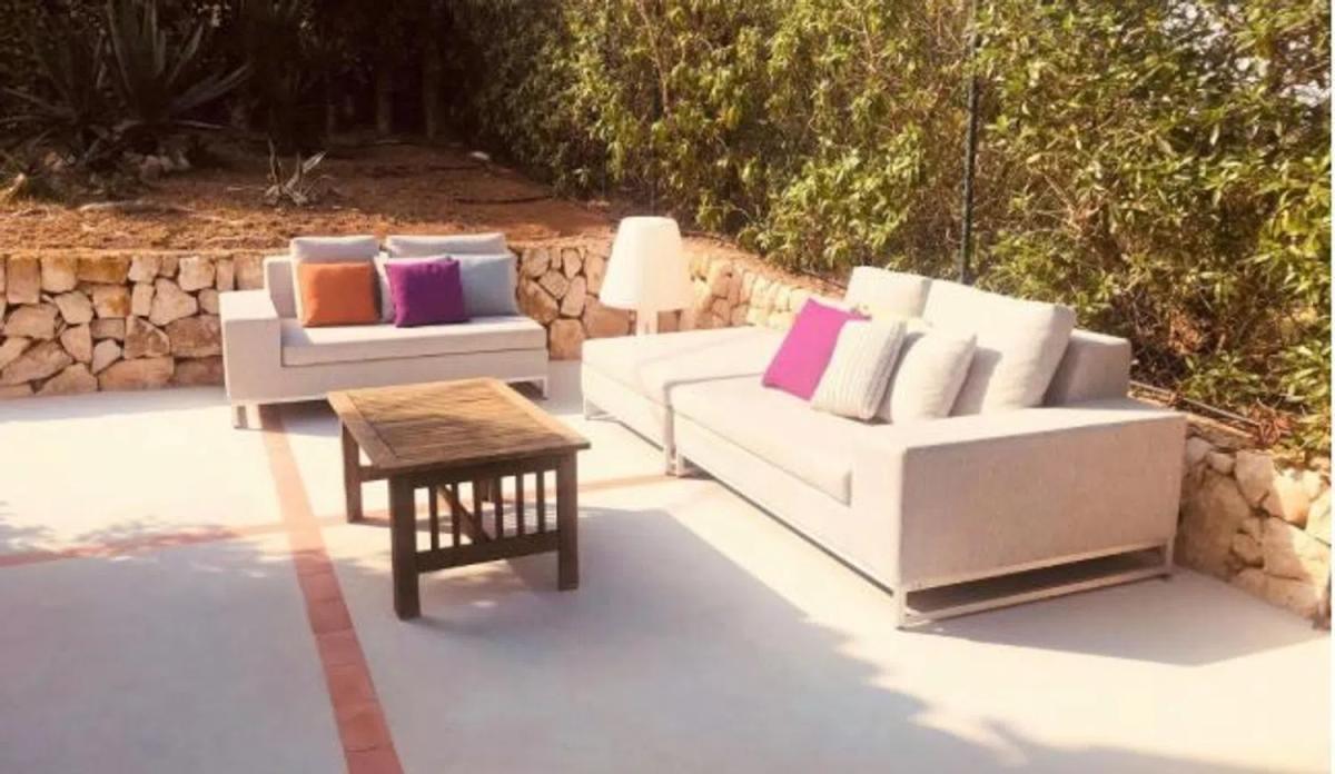 Sale of independent chalet in Calle Pico del Aneto, 48, Estepona
photo 3