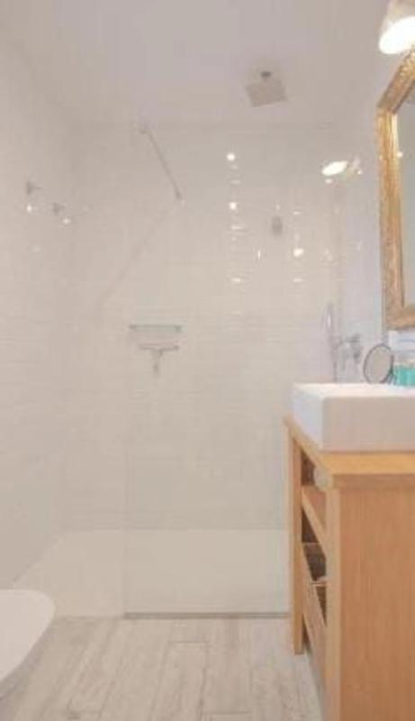 Sale of independent chalet in Calle Pico del Aneto, 48, Estepona
photo 5