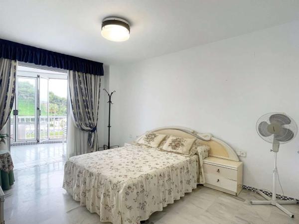 Piso en venta en  Zona Sohail, Fuengirola photo 4