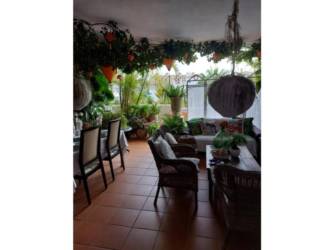 Sprzedaż mieszkania w Calle Faraján, Estepona
photo 2
