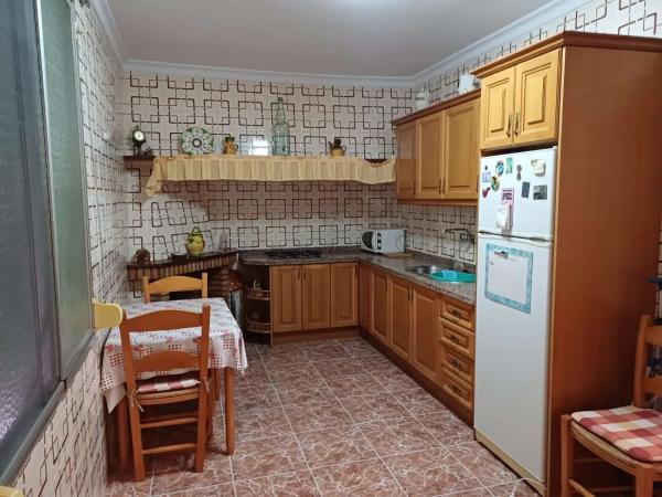 Chalet independiente en venta en  Barrio Olías, Málaga photo 2