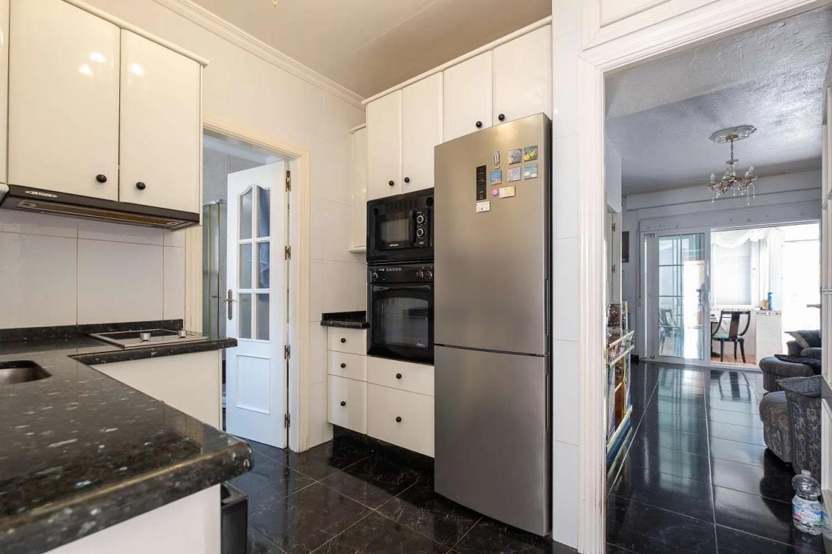 Продажа отдельного шале в Calle Salitre, Торрокс photo 4