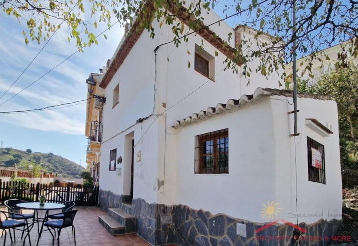 Продажа отдельного шале в , Седелья photo 1