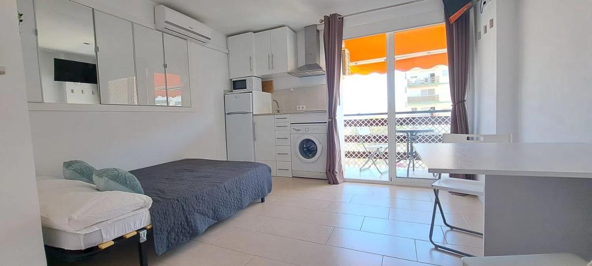 Sale of apartment in Parque de la Paloma, Benalmádena
photo 2