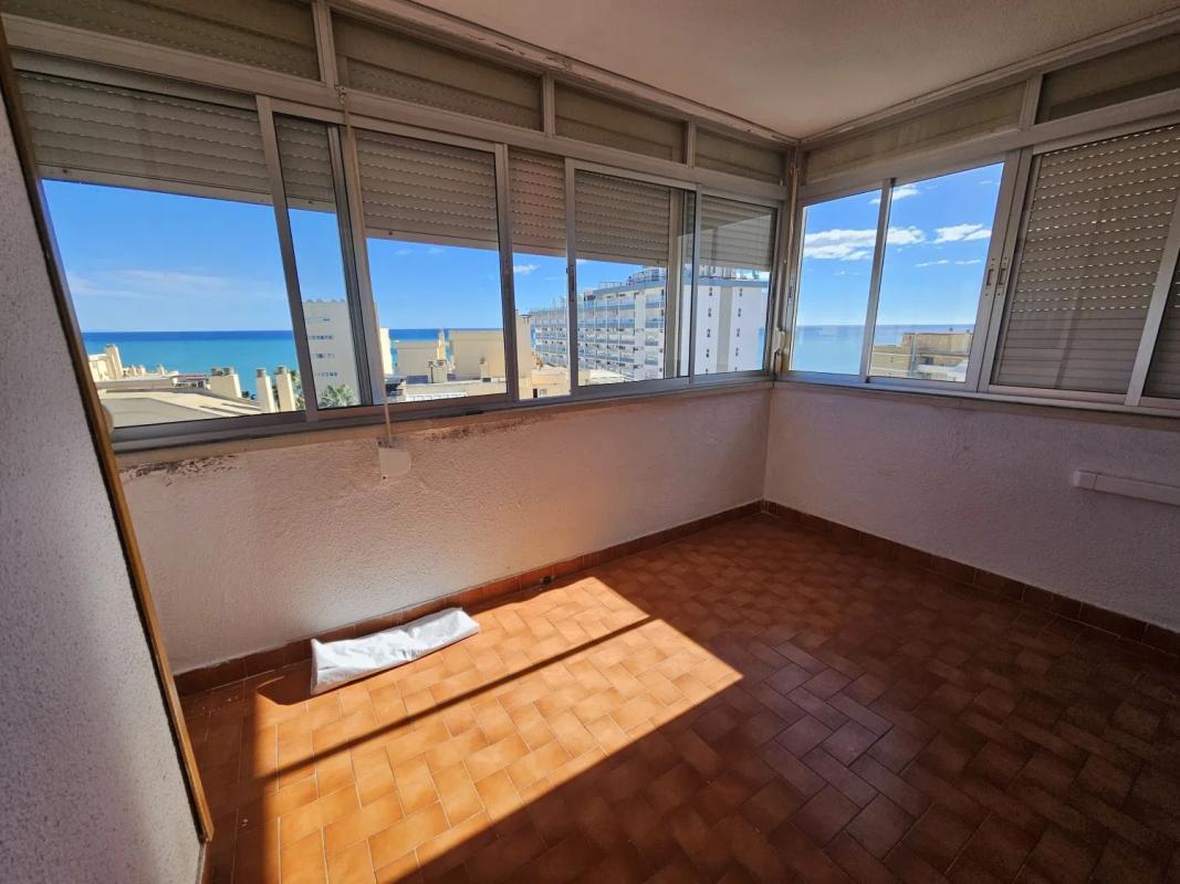 Sale of apartment in La Carihuela - Los Nidos, Torremolinos
photo 1