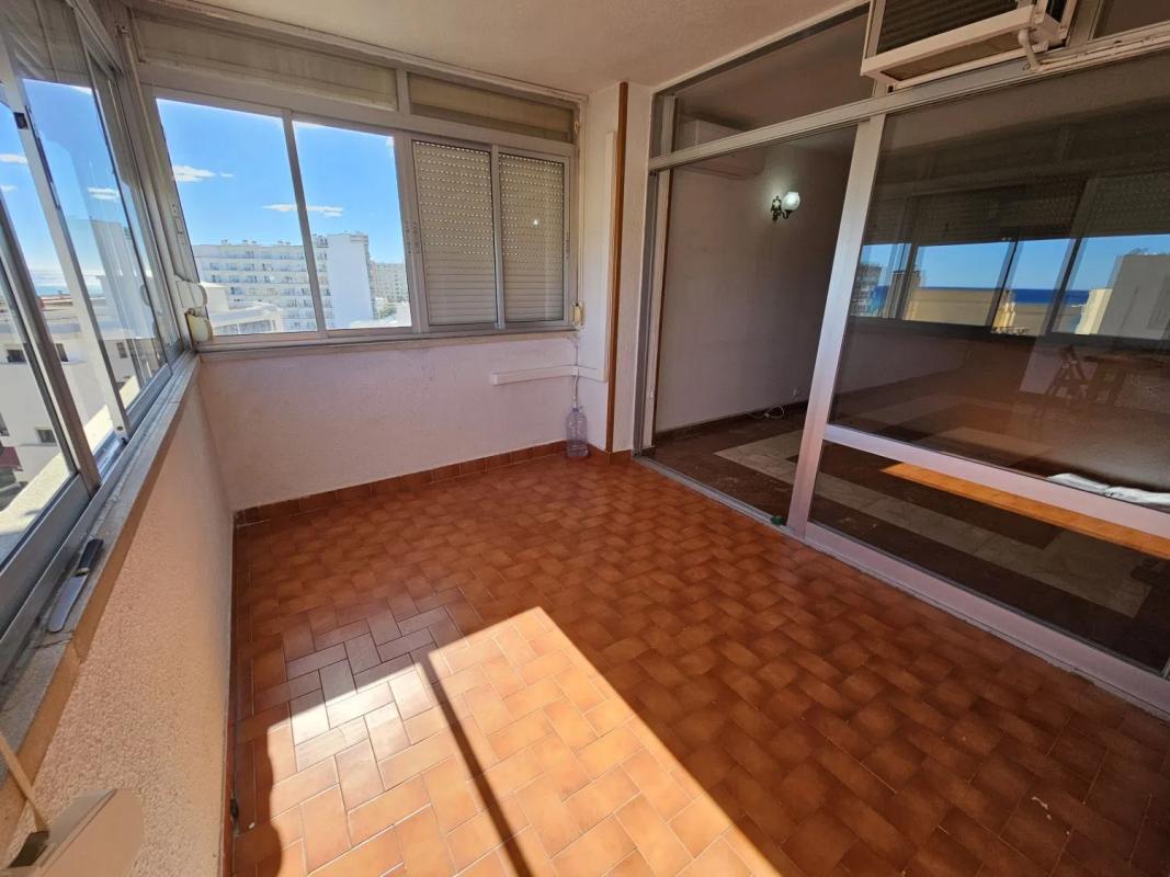 Sale of apartment in La Carihuela - Los Nidos, Torremolinos
photo 2