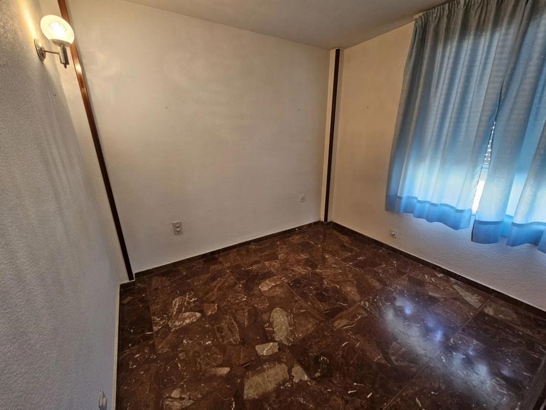 Sale of apartment in La Carihuela - Los Nidos, Torremolinos
photo 3