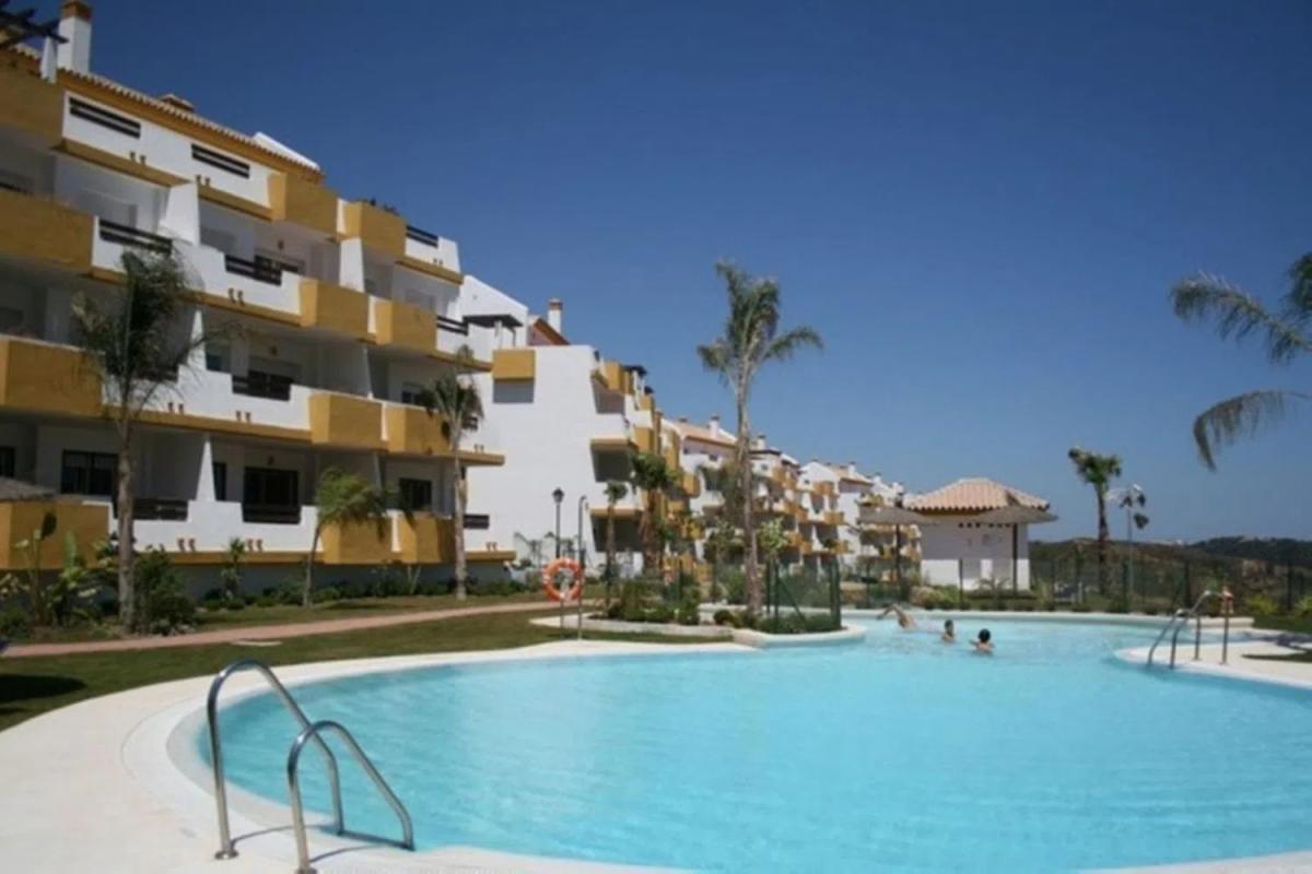 Sale of apartment in Calanova Golf, 75, Mijas
photo 1