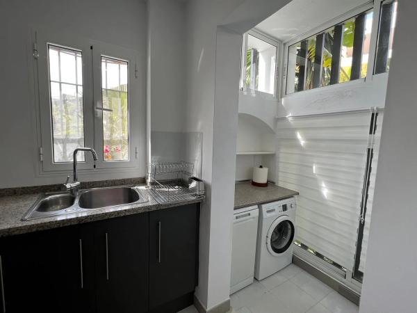 Piso en venta en Calle Acuario, 27, Mijas thumbnail 1
