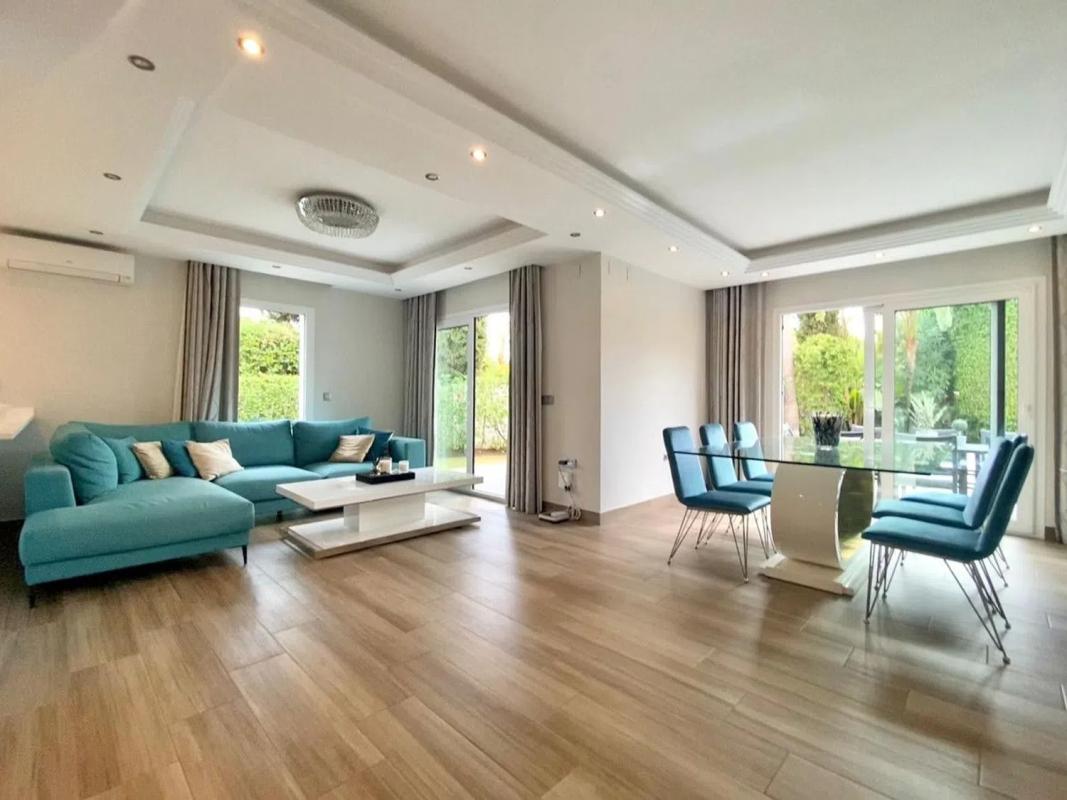 Sale of independent chalet in Calle de la Perdiz, Estepona
 photo 2