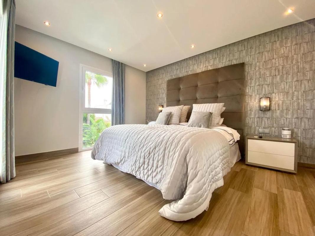 Sale of independent chalet in Calle de la Perdiz, Estepona
 photo 5