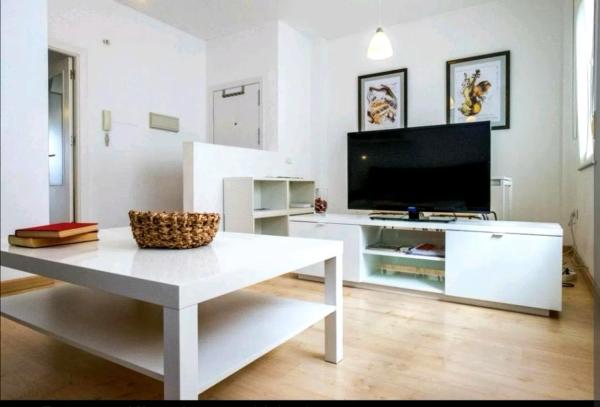 Duplex en venta en Calle Molinillo del Aceite, Málaga thumbnail 1