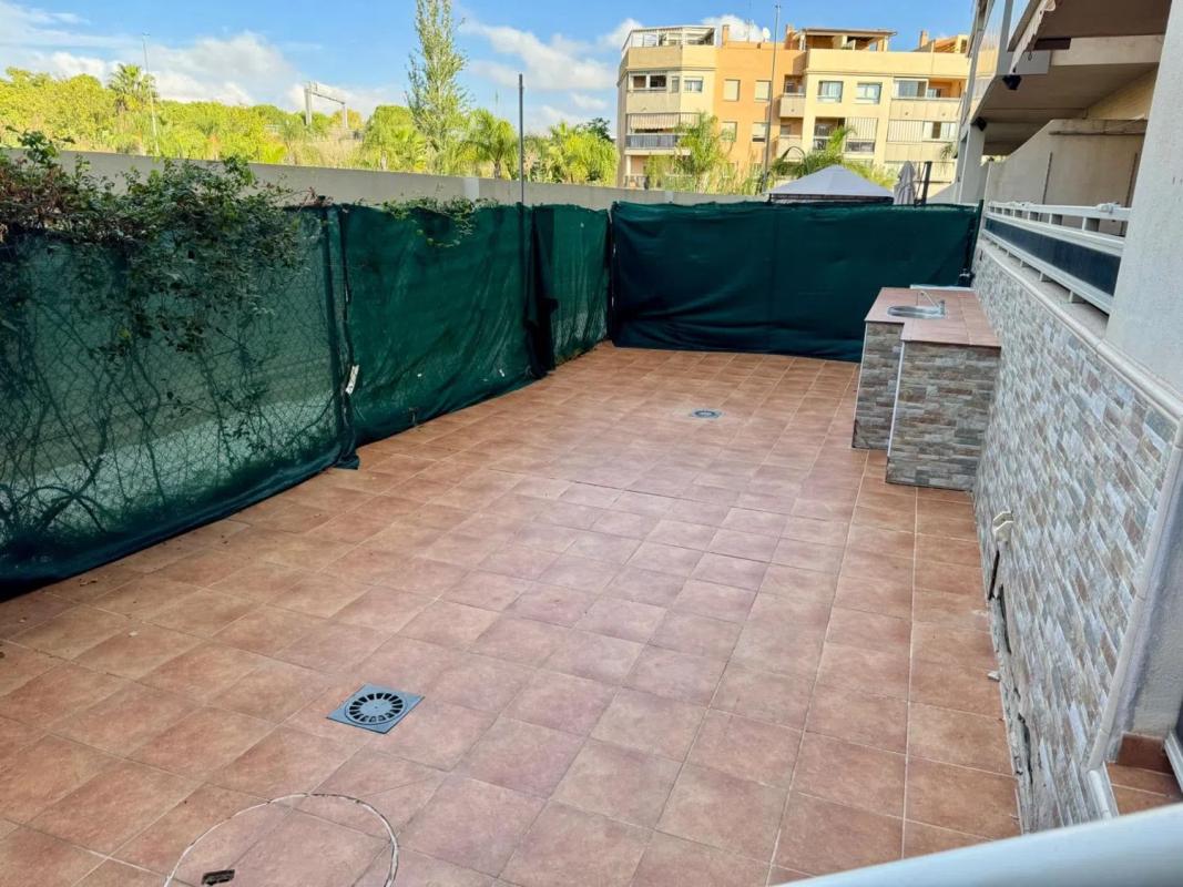 Sale of apartment in Barrio La Colina, Torremolinos
photo 1