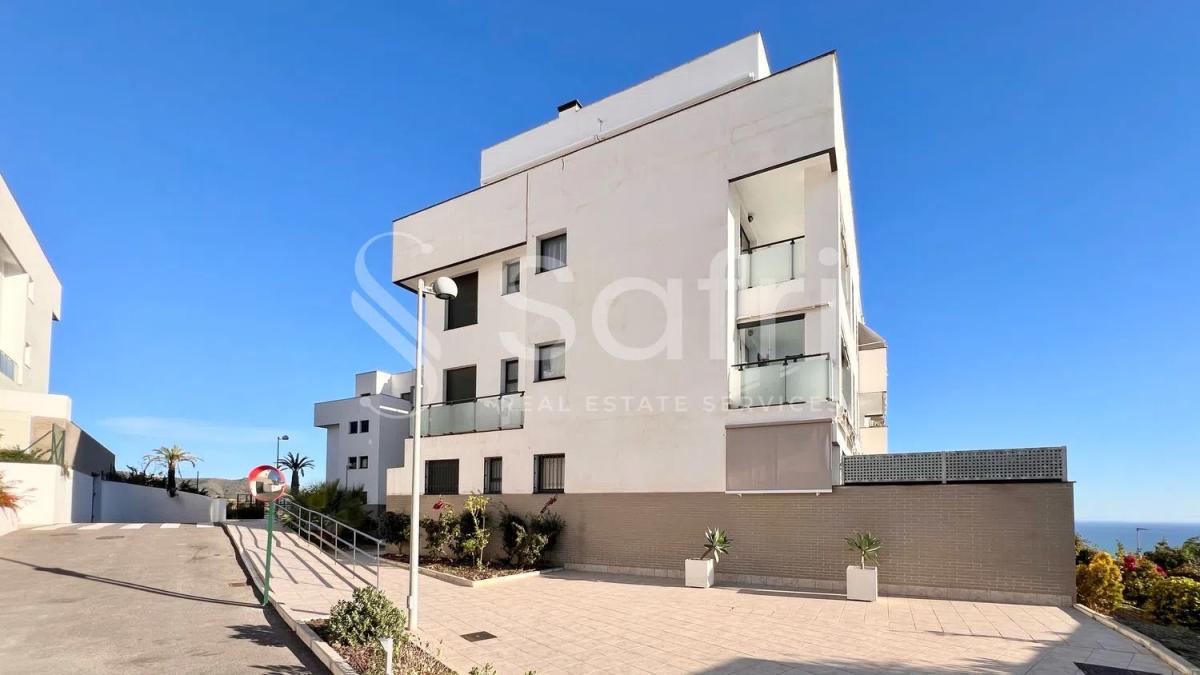 Penthouse sale in  Calle Málaga Virgen, Rincón de la Victoria photo 2