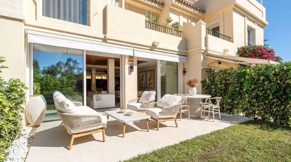 Chalet independiente en venta en  La Quinta, Benahavís photo 2