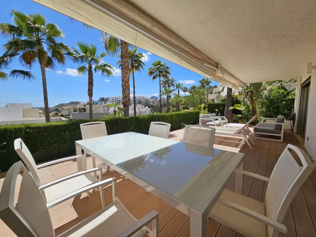 Sale of apartment in Benahavís, Benahavís
 photo 2
