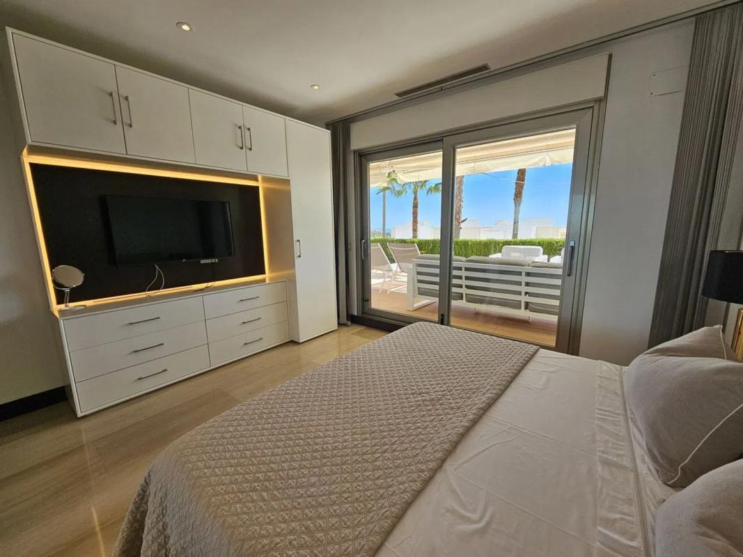 Sale of apartment in Benahavís, Benahavís
 photo 5