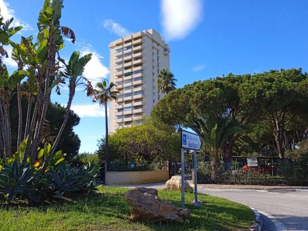 Mieszkanie na sprzedaż w  Avenida Marbella Arbolada, 2, Marbella photo 1