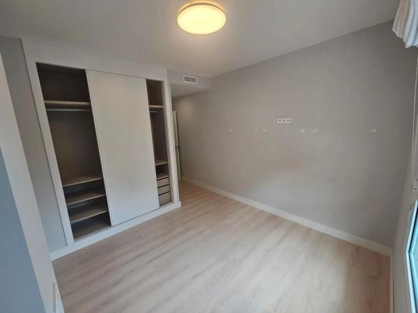 Piso en venta en  Camarón de la Isla, 2, Málaga photo 3