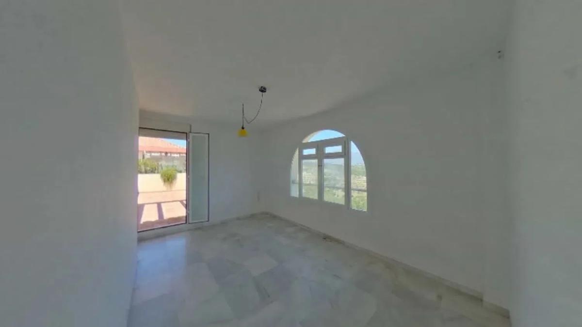 Venta de ático en Urbanización Brisas II, 49, Manilva photo 3