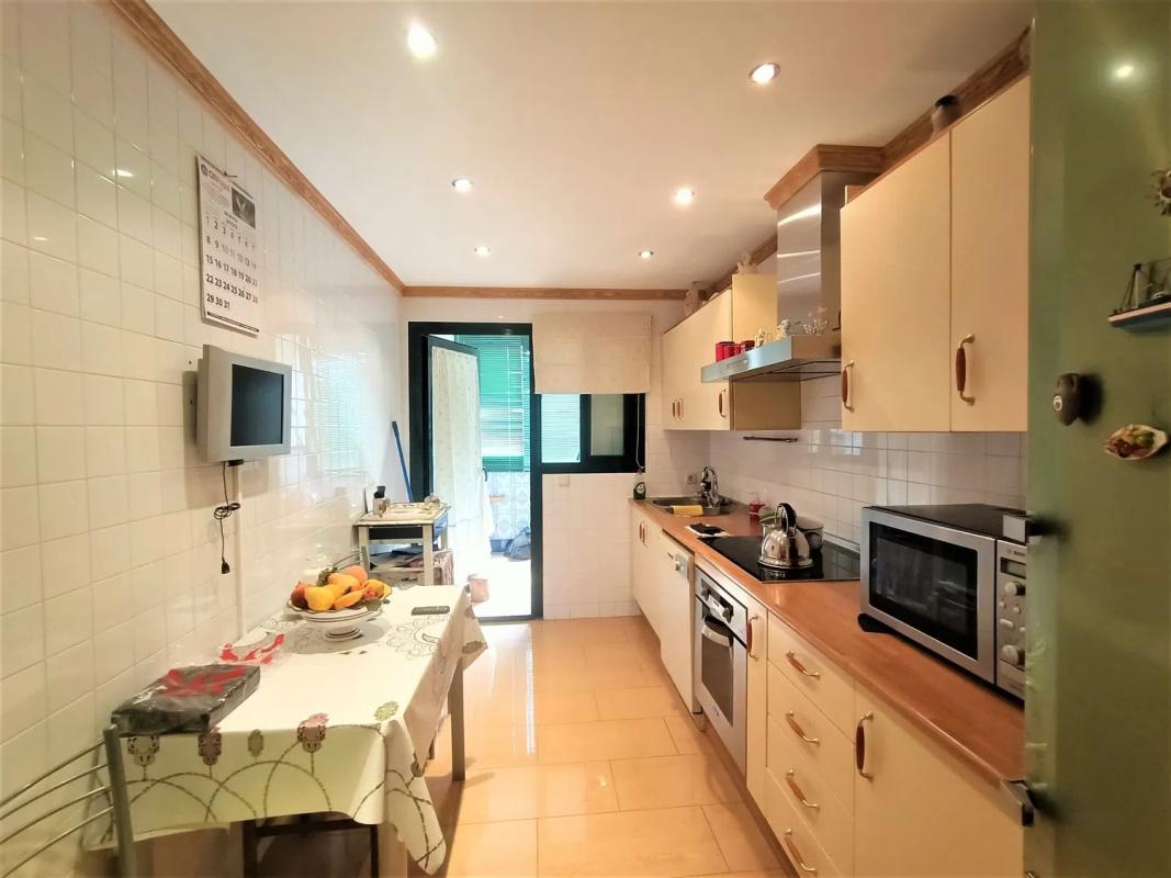 Продажа квартиры на Calle Mainake, Марбелла
 photo 3